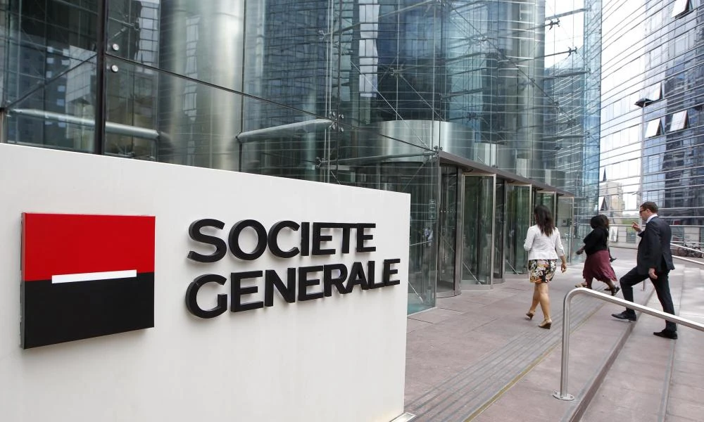 Πρόβλεψη της Société Générale: H Fitch θα δώσει την επενδυτική βαθμίδα στην Ελλάδα